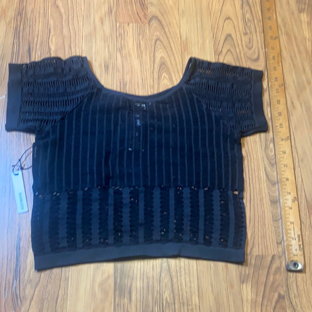Forever 21 seamless netted top S/M